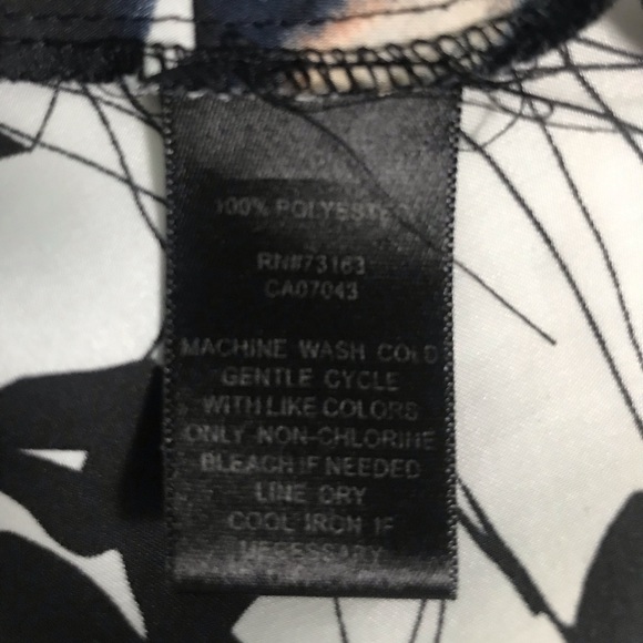 Spence Dark Blue Floral Sleeveless Semi-Sheer Blouse - Picture 11 of 11